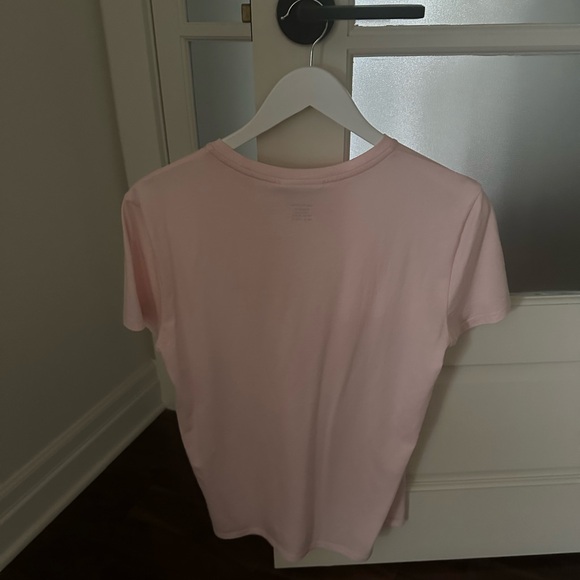 LACOSTE pink tshirt for women’s/ perfect condition - Picture 3 of 4